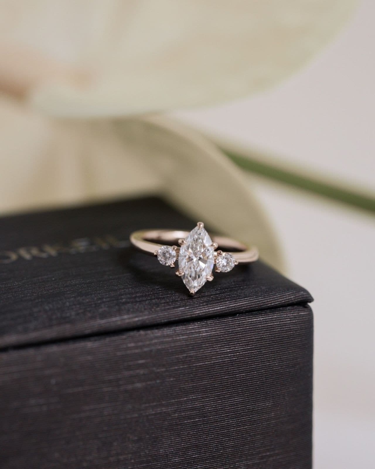 sapphire engagement rings Singapore